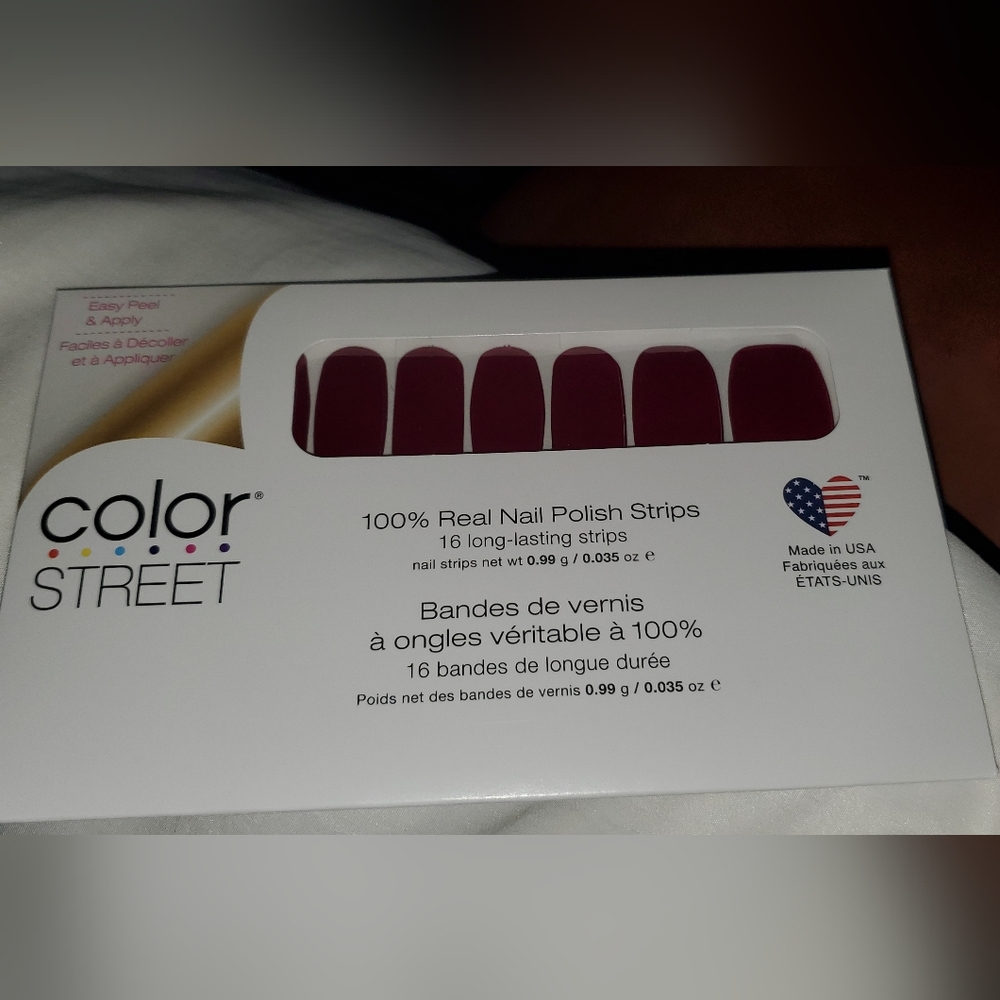 Color Street 100% Real Nail Polish Strips 16 strips London Calling
